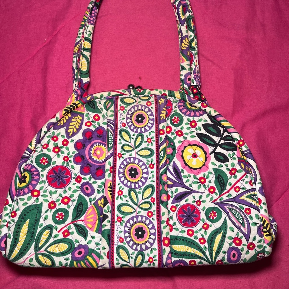 Vera Bradley “Eloise” Kisslock Shoulder Bag “Viva La Vera” Summer 2011 Preowned